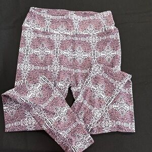 LuLaRoe Women’s Leggings with Pink and White Geometric Design